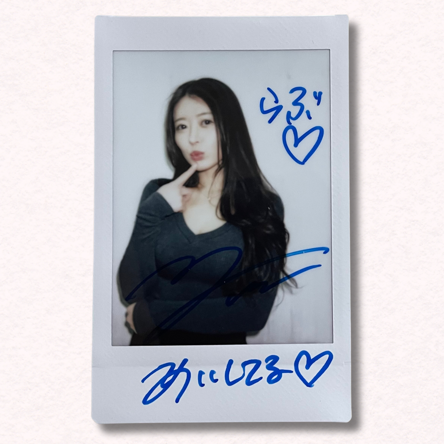 Iyo Shinohara Cheki Instax Polaroid Photo Autographed Signed Authentic Japan