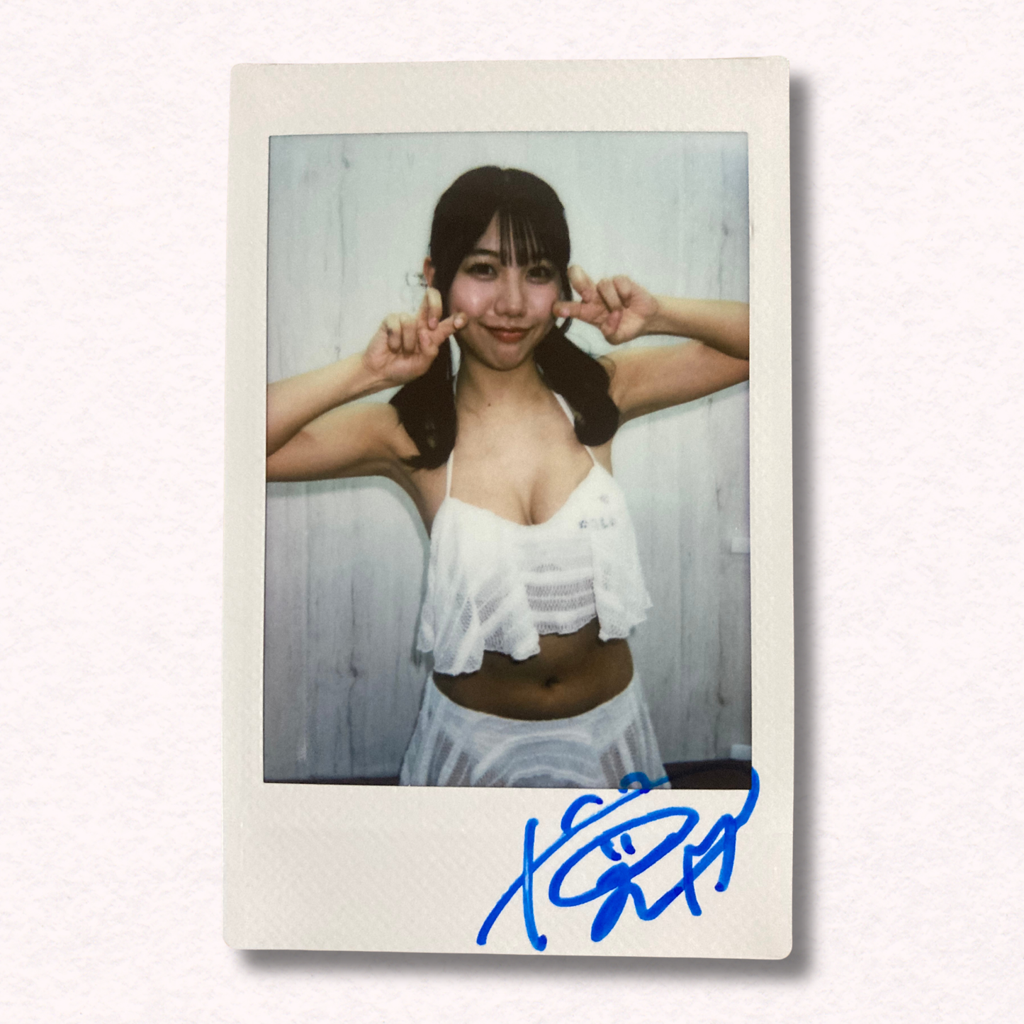 Yayoi Hamabe Cheki Instax Polaroid Photo Autographed Signed Authentic Japan