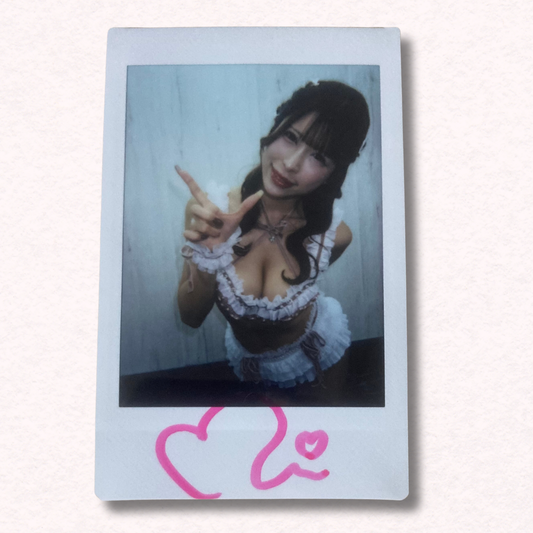 Miu Arioka Cheki Instax Polaroid Photo Autographed Signed Authentic Japan