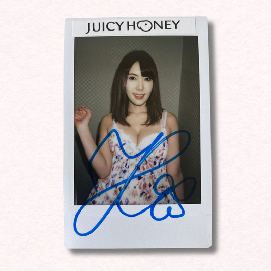 Yui Hatano Juicy Honey Cheki Instax Polaroid Photo Autographed Signed Authentic Japan