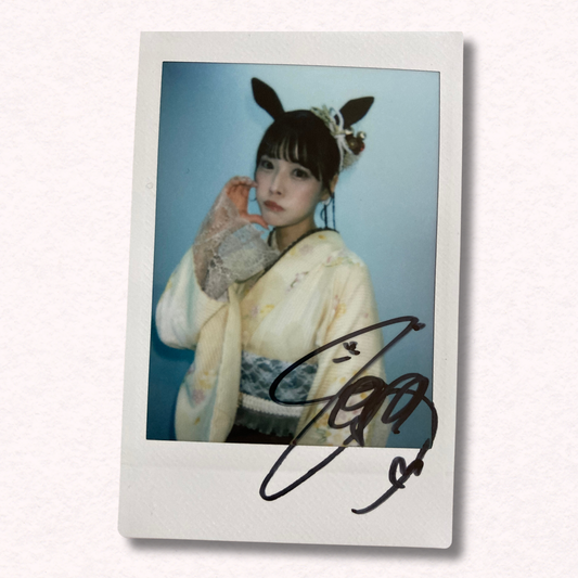 Nana Yagi Cheki Instax Polaroid Photo Autographed Signed Authentic Japan