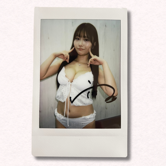 Rin Suzunoya Cheki Instax Polaroid Photo Autographed Signed Authentic Japan