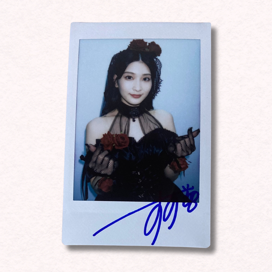 Suzu Honjo Cheki Instax Polaroid Photo Autographed Signed Authentic Japan  Halloween Event