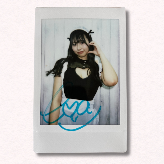 Toa Kiyomiya Cheki Instax Polaroid Photo Autographed Signed Authentic Japan