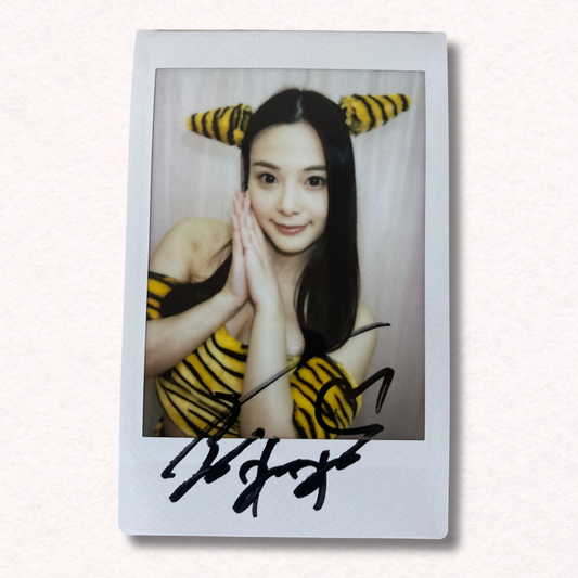 Nene Yoshitaka Cheki Instax Polaroid Photo Autographed Signed Authentic Japan