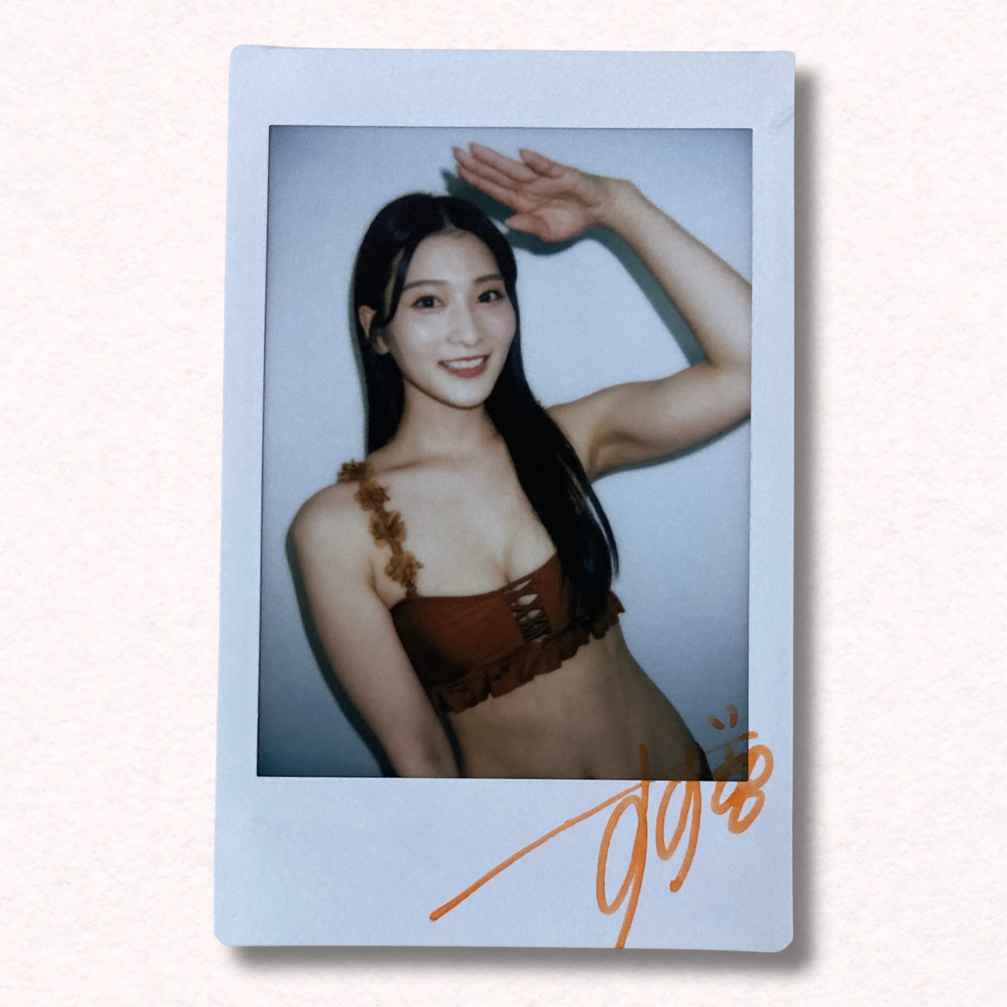 Suzu Honjo Cheki Instax Polaroid Photo Autographed Signed Authentic Japan