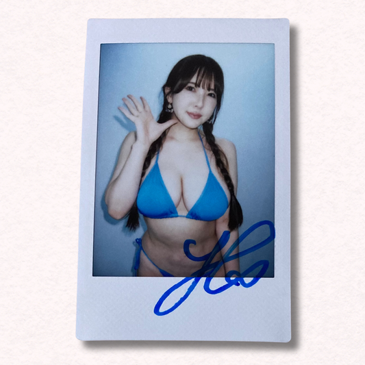 Yui Hatano Cheki Instax Polaroid Photo Autographed Signed Authentic Japan